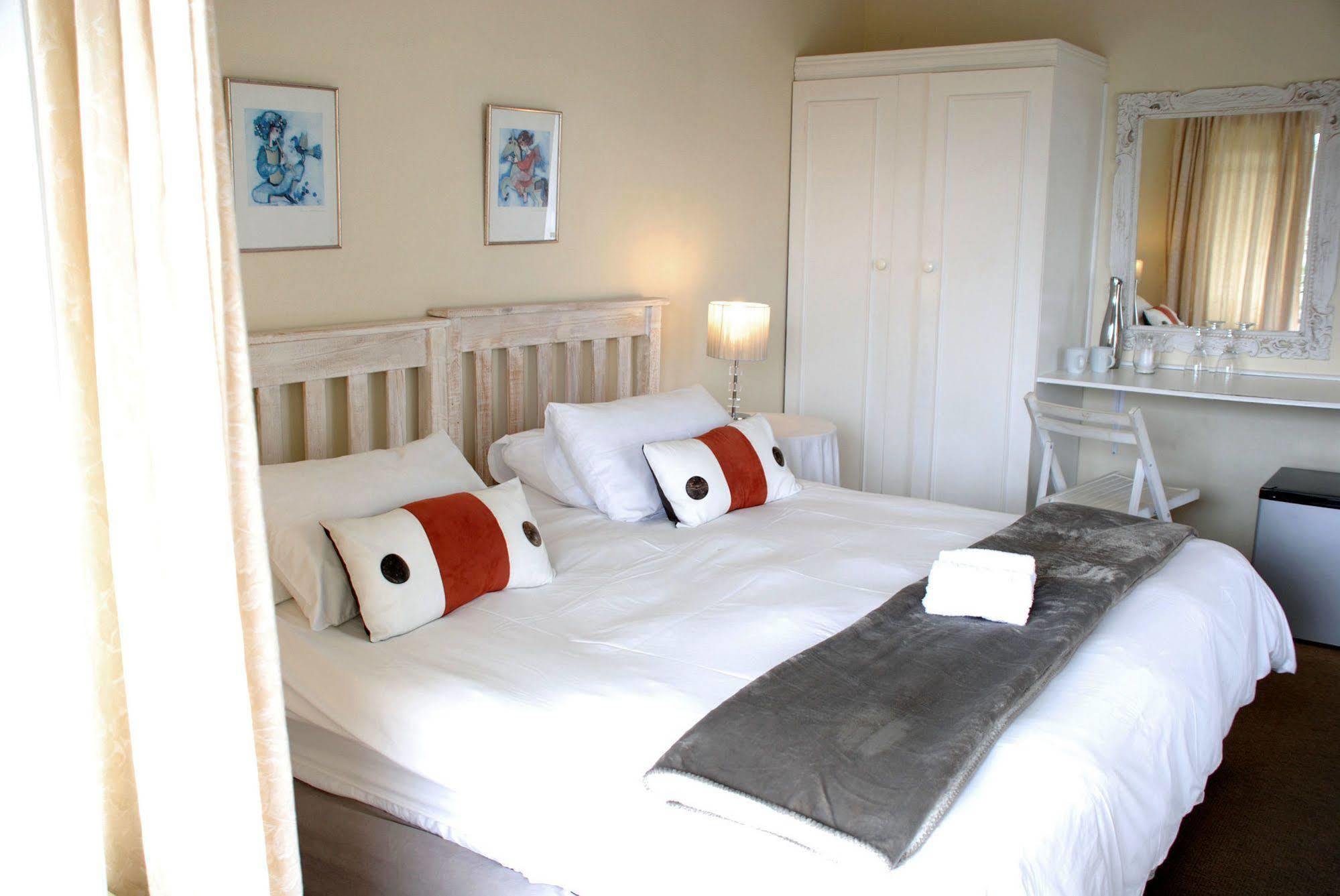 Mandalay Guest House Plettenberg Bay Exterior foto